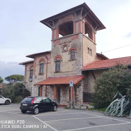 Bilocale Marina Di Pisa